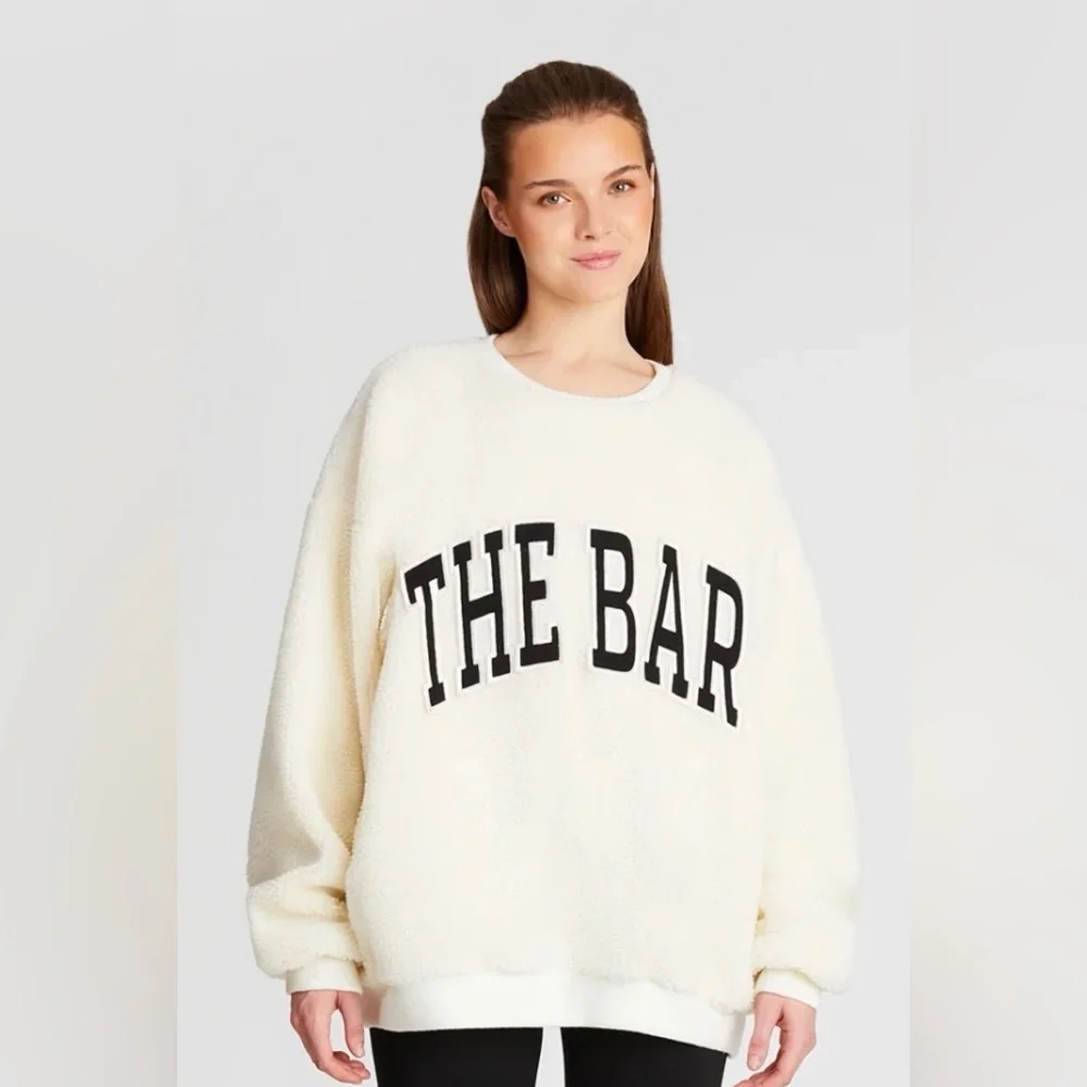 The Bar Cream Sherpa Women's Sweatshirt in size M - Picture 1 of 3